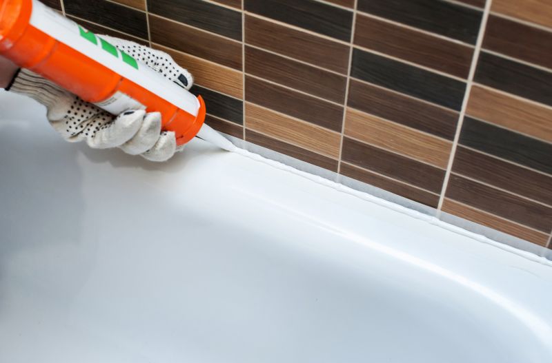 Bathtub Caulking in Kansas City, KS