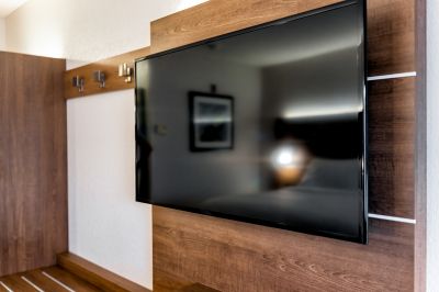 Outdoor Tv Mounting